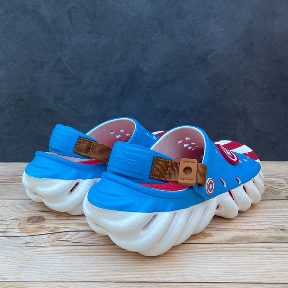 Crocs Marvel Captain America Echo Clog 🇺🇸 - Picture 11 of 16